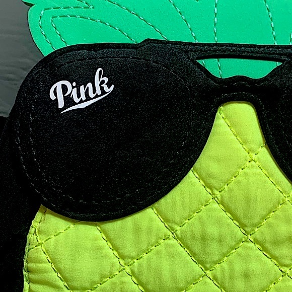 💥NWOT limited edition💥VS PINK pineapple cooler/insulated lunch bag w/strap🍍 - Picture 3 of 4